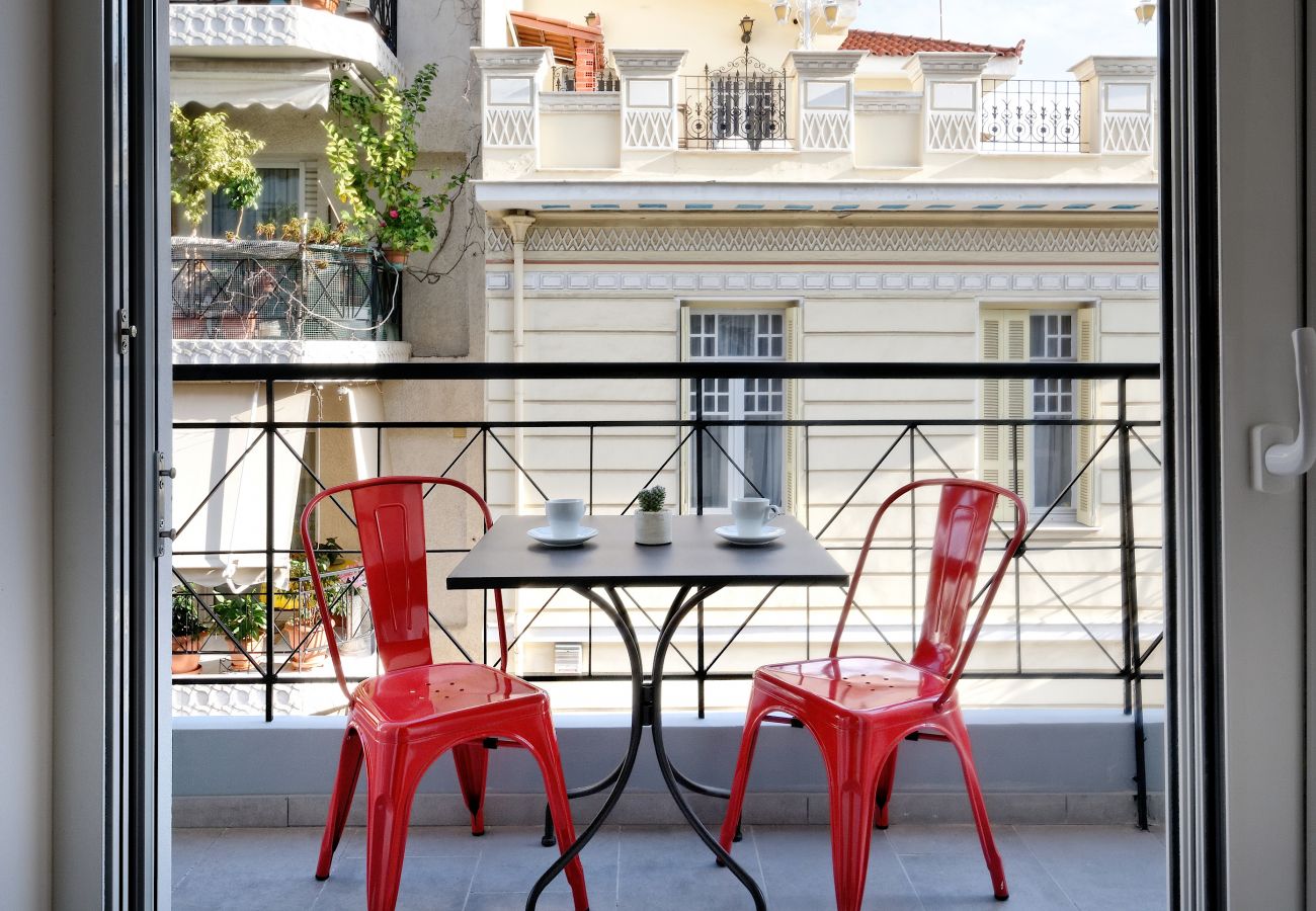 Studio in Athens - Stylish Studio w/Balcony & Gym in Athens