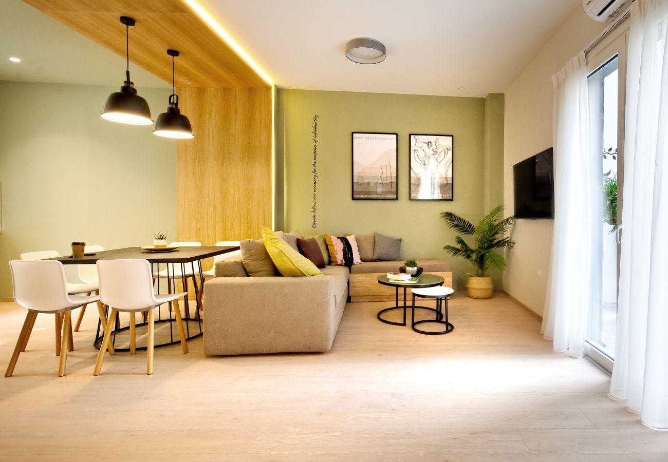 Apartment in Athens - Hercules Residence, Stylish 2 Bedrooms apartment with private Patio & Gym