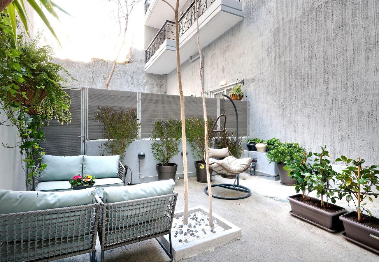 Apartment in Athens - Hercules Residence, Stylish 2 Bedrooms apartment with private Patio & Gym