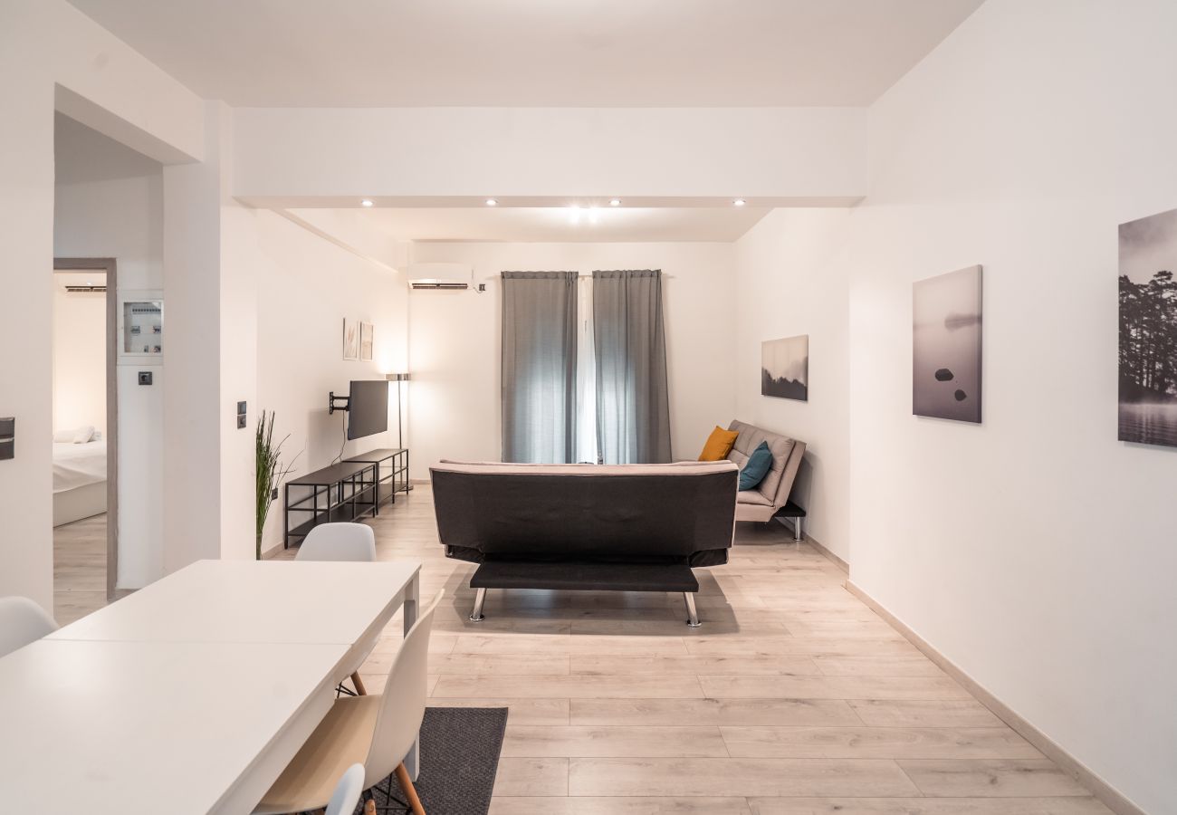 Apartment in Kallithea - Spacious Apartment in Athens next to Acropolis