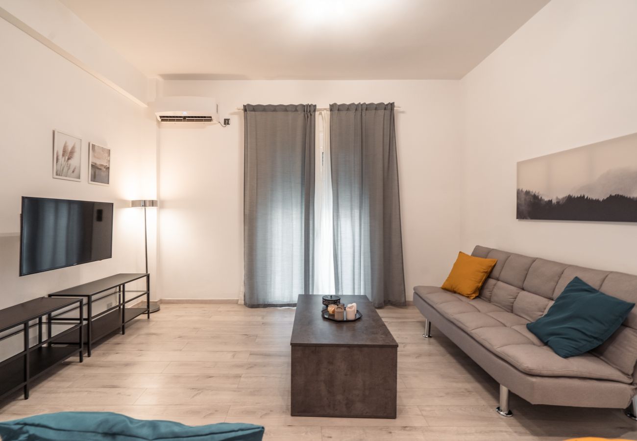 Apartment in Kallithea - Spacious Apartment in Athens next to Acropolis