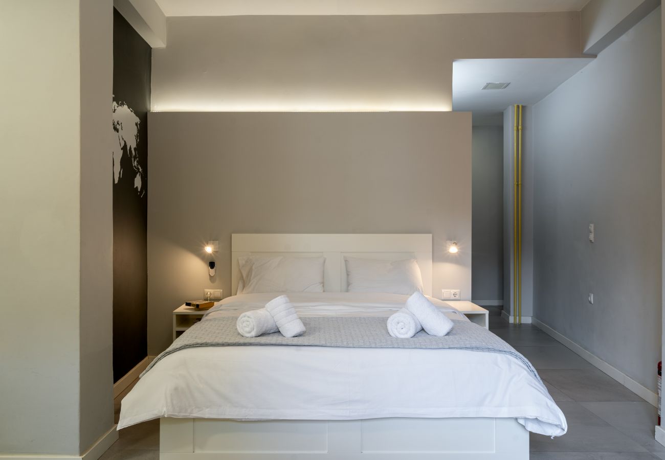 Studio in Athens - Stylish Studio in the Heart of Athens