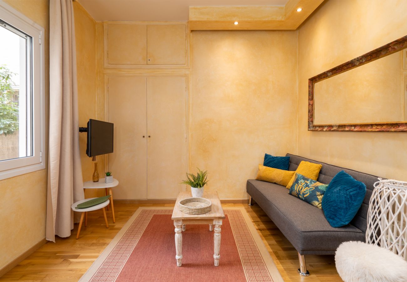 Apartment in Athens - Modern Apartment in Koukaki 10 mins to Acropolis