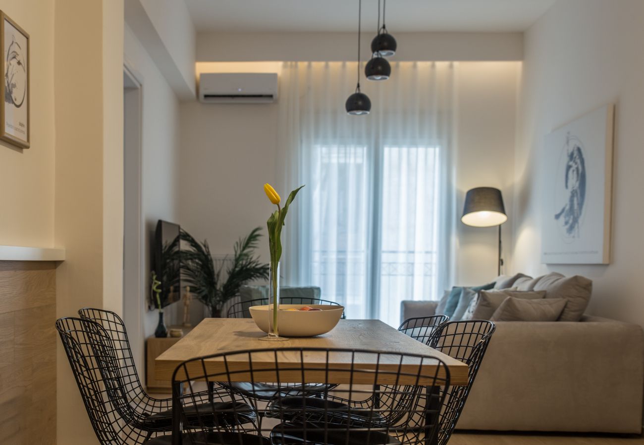 Apartment in Athens - Olympus Residence Demeter, 3 bedroom apartment, fully equipped ideal for groups with Gym and Fast Wifi