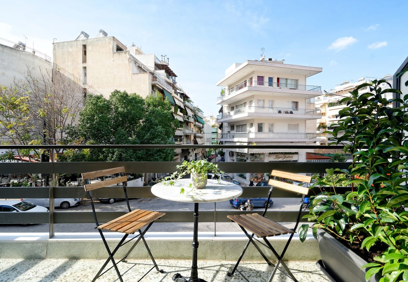 Apartment in Kaisariani - Odyssey Residence Lotus Eaters, fully equipped sunny apartment with balcony in Kaisariani area, close to Cafes & Restaurants