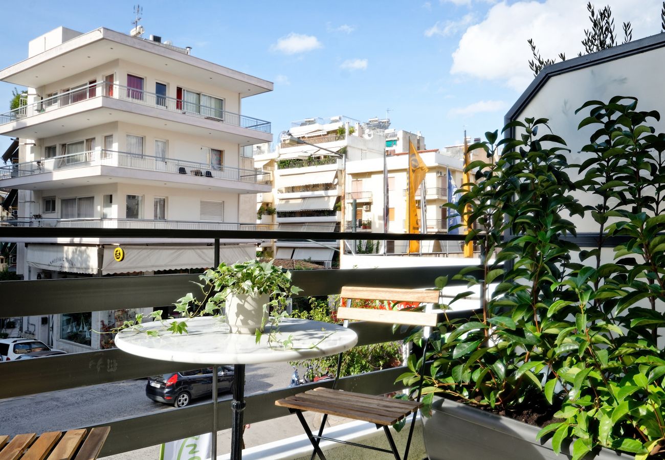 Apartment in Kaisariani - Odyssey Residence Lotus Eaters, fully equipped sunny apartment with balcony in Kaisariani area, close to Cafes & Restaurants