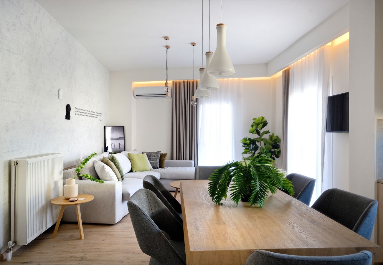 Apartment in Kaisariani - Odyssey Residence Calypso, modern 3 bedrooms and 3 bathrooms full floor apartment in Kaisariani area, Ideal for Groups