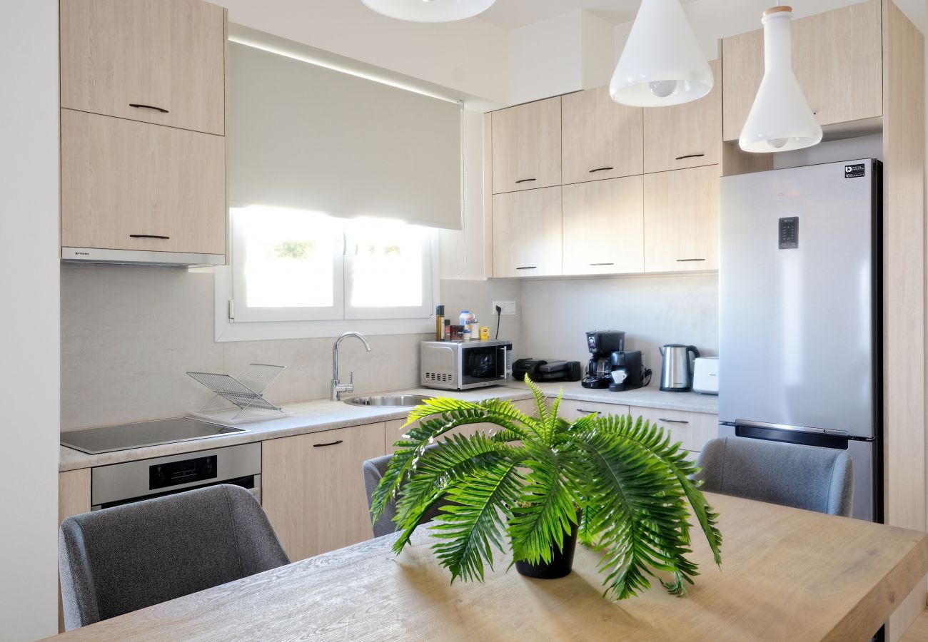 Apartment in Kaisariani - Odyssey Residence Calypso, modern 3 bedrooms and 3 bathrooms full floor apartment in Kaisariani area, Ideal for Groups