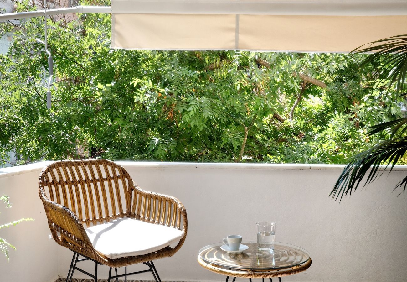 Apartment in Athens - Unique 3 bedrooms apartment in Exclusive Kolonaki area, balcony with furniture