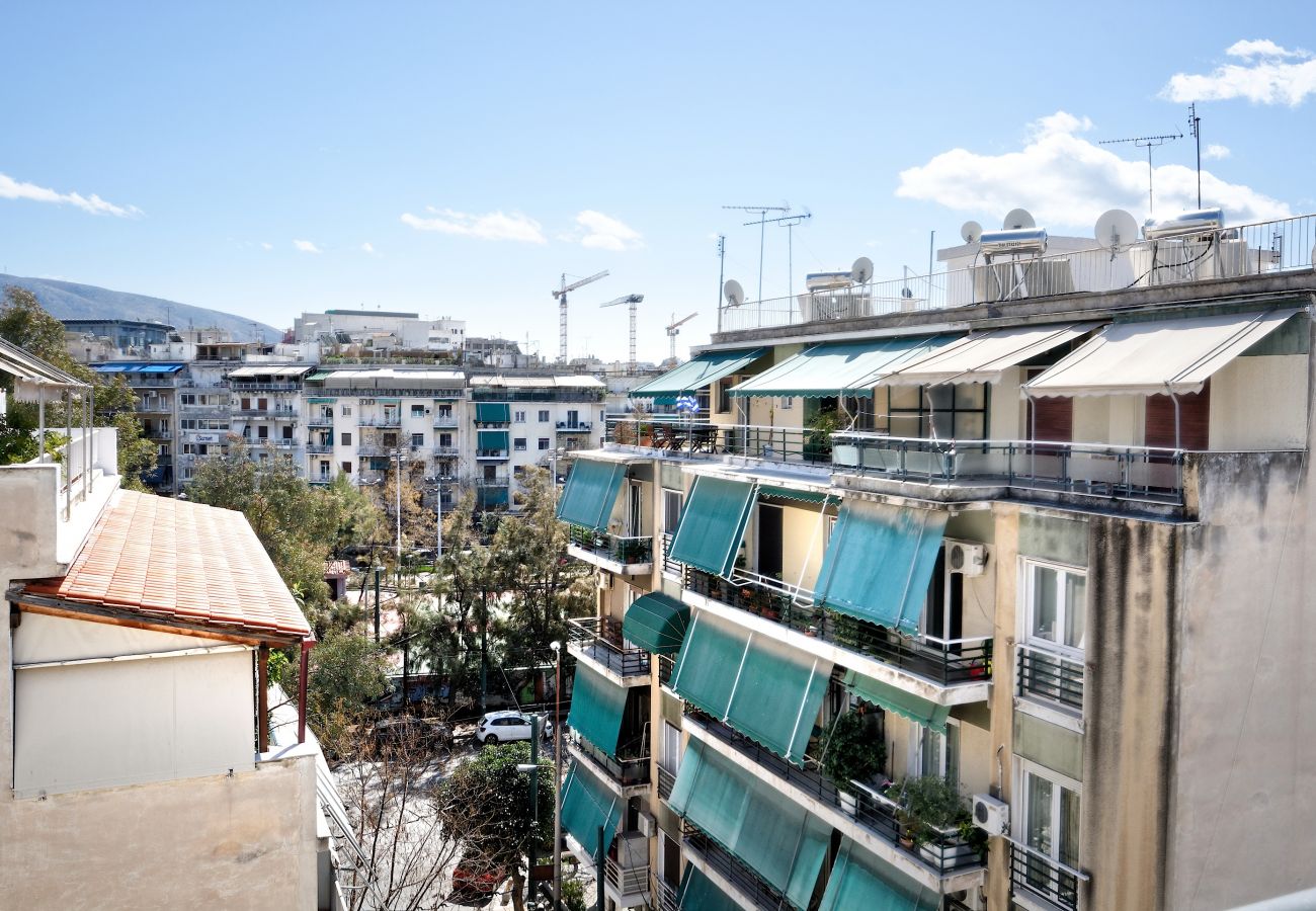 Apartment in Athens - Trojan Affair Hellen Penthouse with parking and terrace