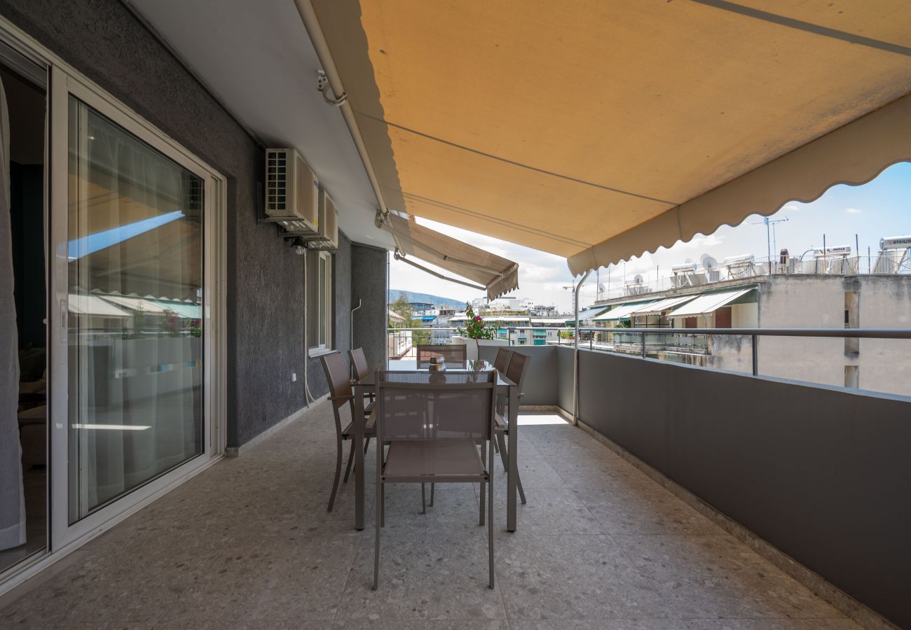 Apartment in Athens - Trojan Affair Hellen Penthouse with parking and terrace