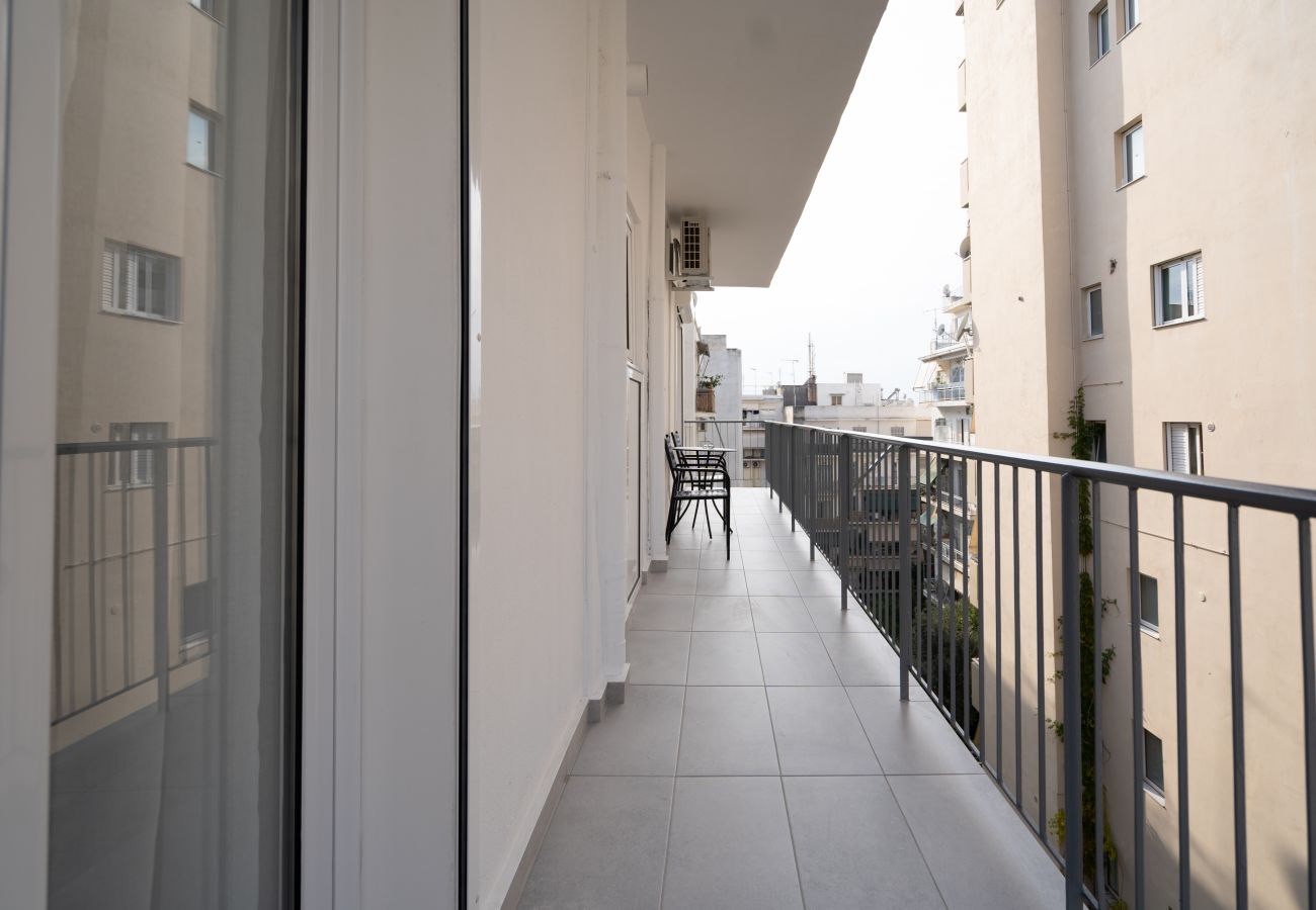 Apartment in Athens - Beautiful Apartment with Balcony in Central Athens