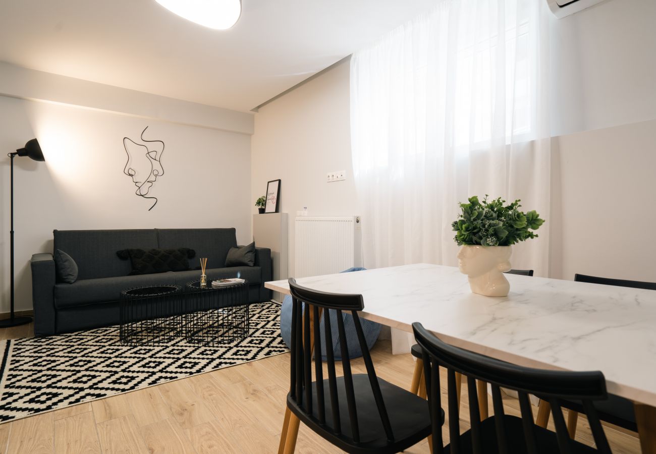 Apartment in Athens - Charming apartment in Athens With Gym & Wi-fi