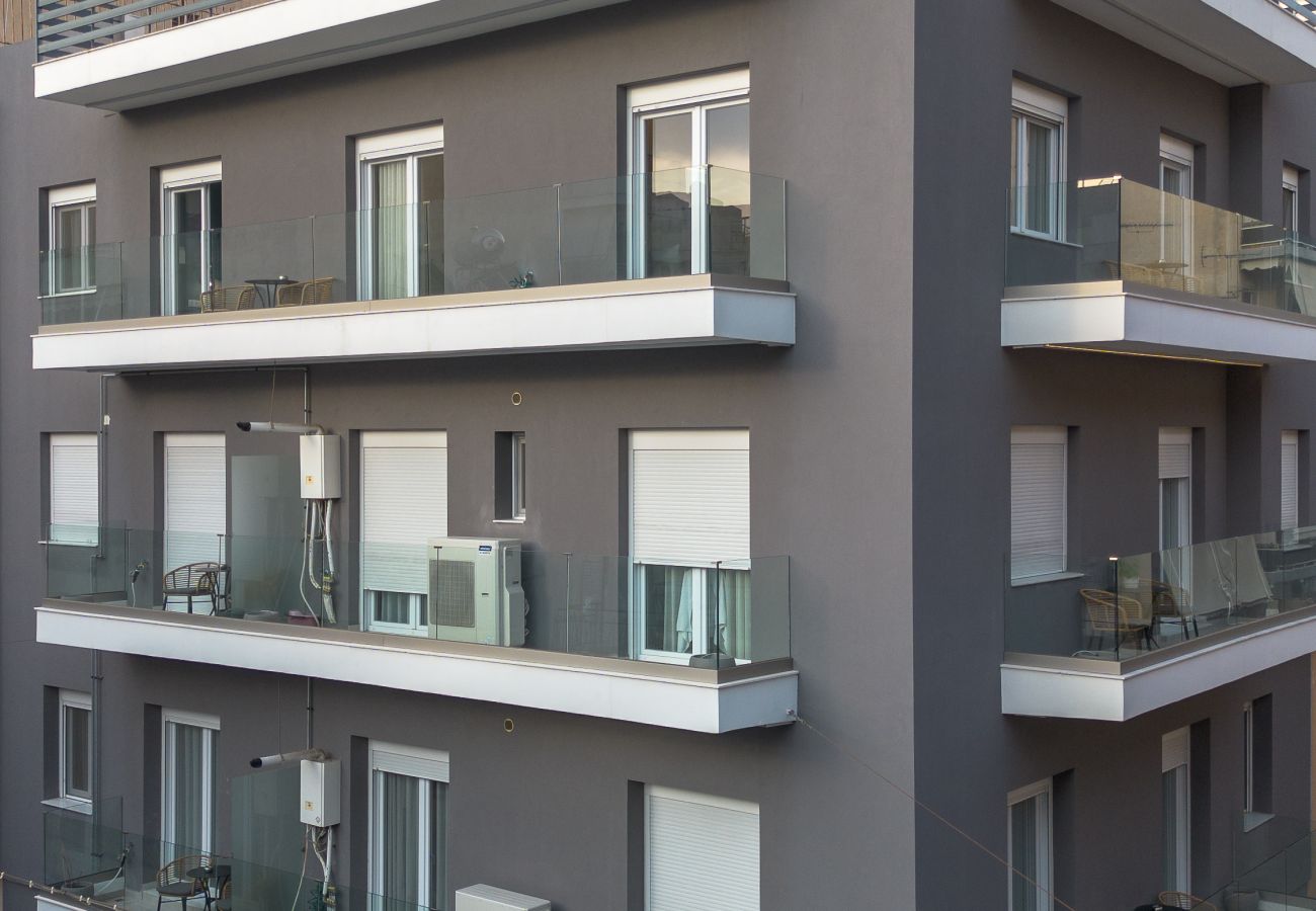 Apartment in Athens - Fully Renovated two bedroom apartment in Athens