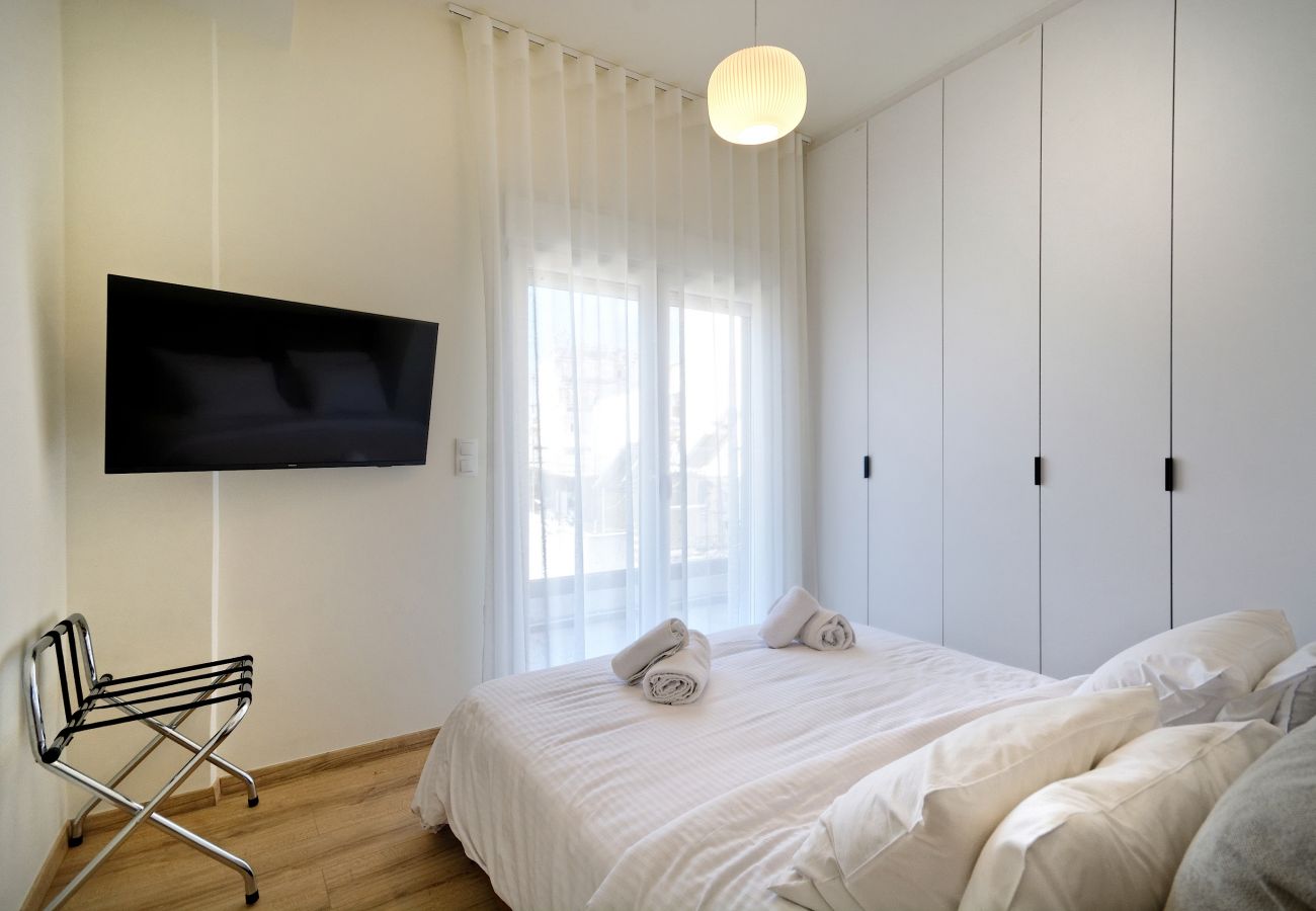 Apartment in Athens - Modern 4 Bedrooms Apartment in Athens ideal for groups