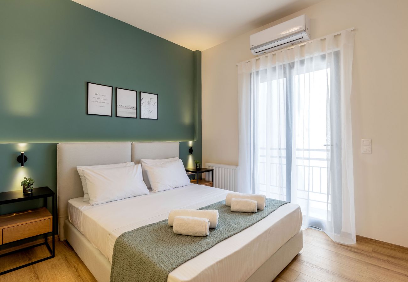 Apartment in Athens - Luxury 2 Bedroom Apartment near Filopappou Hill