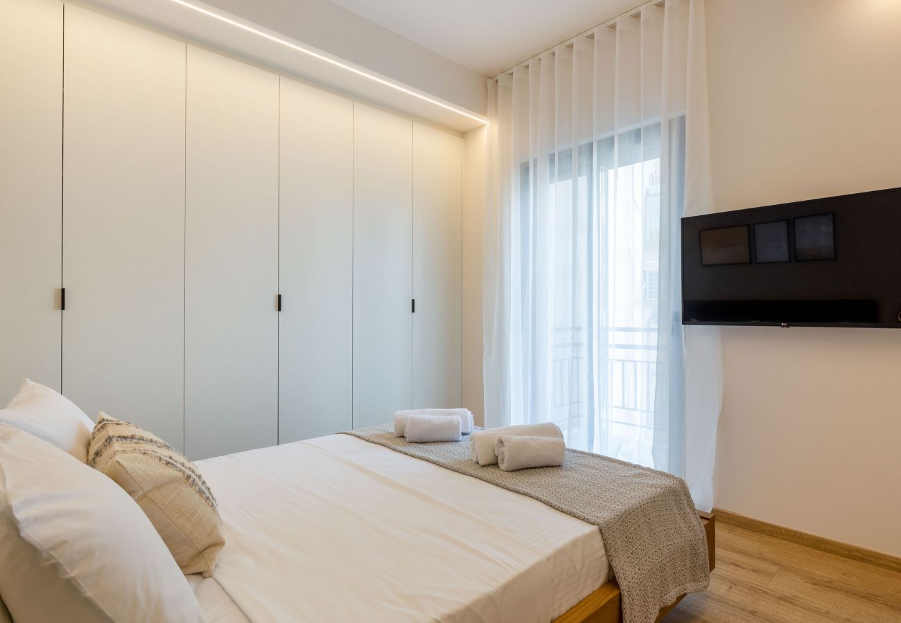 Apartment in Athens - Renovated 2 Bedroom Apartment near Filopappou Hill, Athens