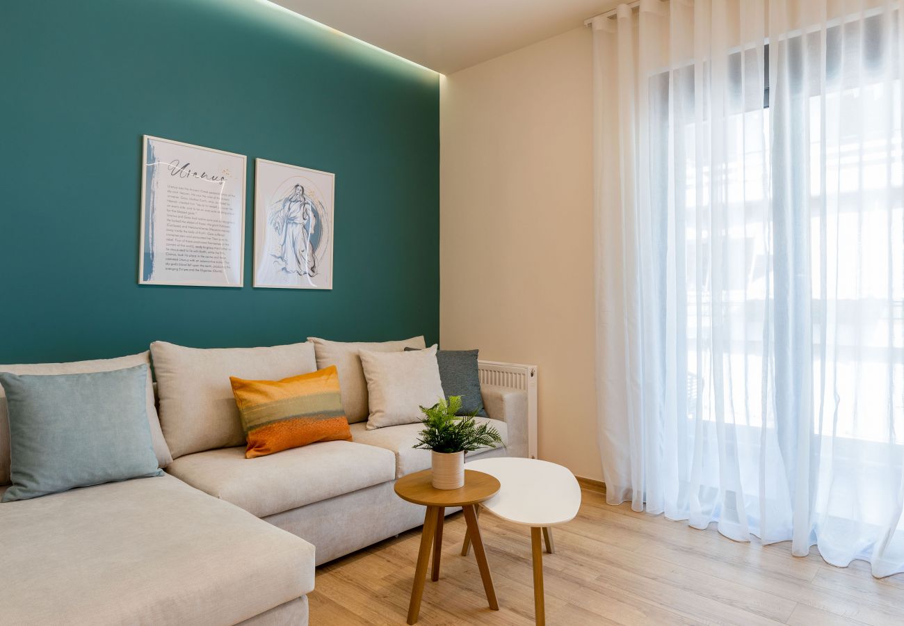 Apartment in Athens - Modern Design 2-bedroom Apartment in Petralona