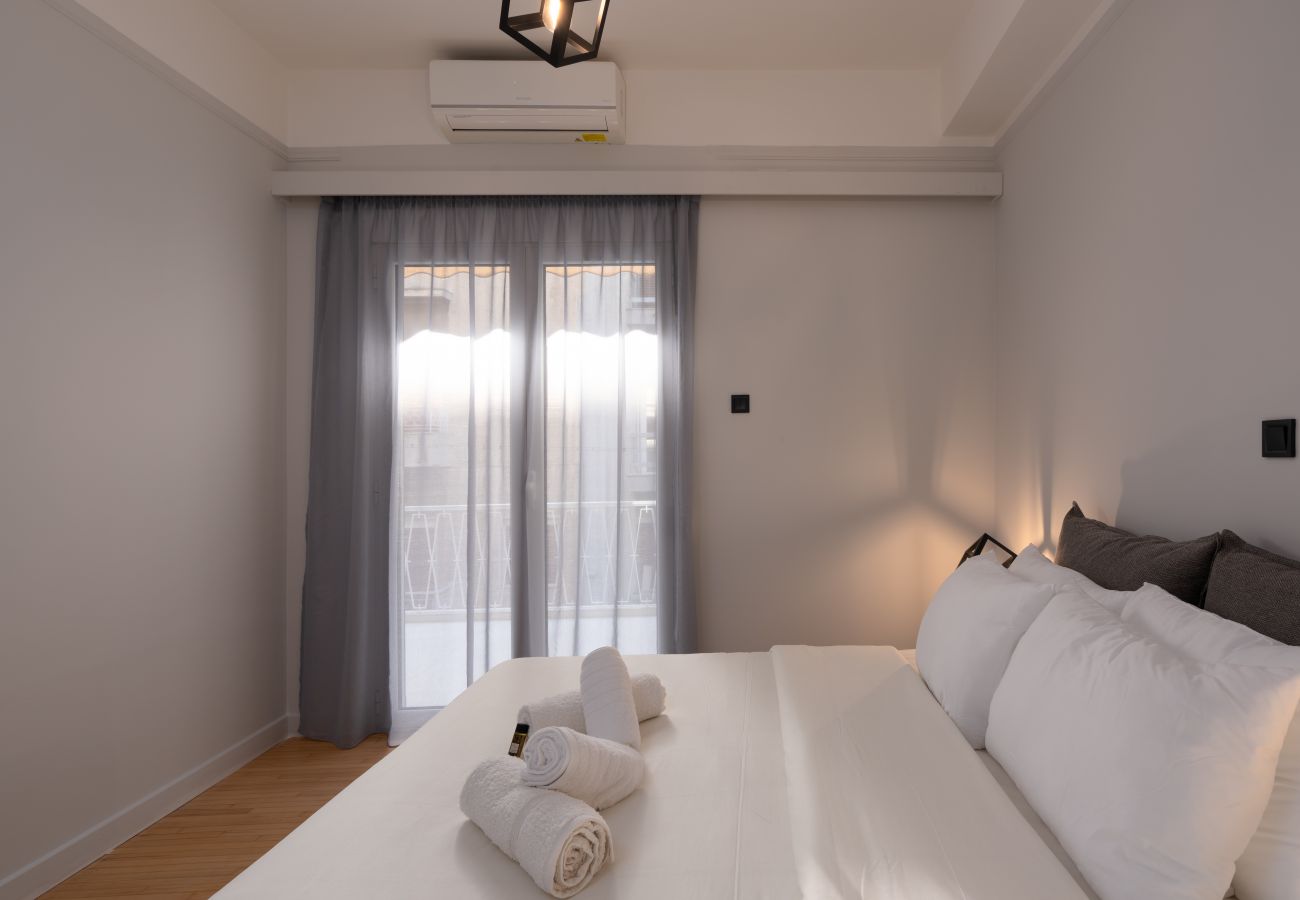 Apartment in Athens - Cozy Apartment w/balcony in Pagrati walk to center