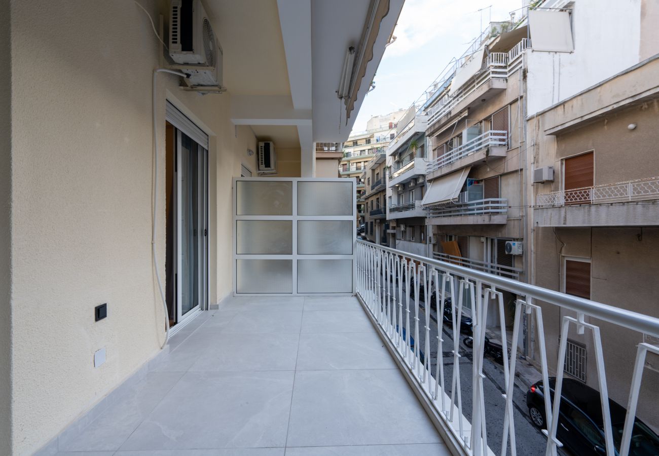 Apartment in Athens - Cozy Apartment w/balcony in Pagrati walk to center