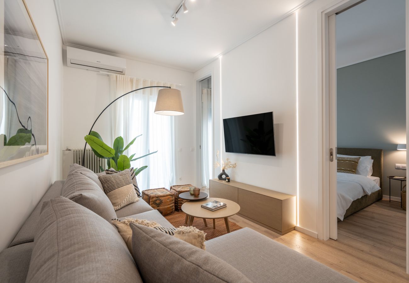 Apartment in Athens - Modern Apartment in Plaka 10 mins to Acropolis