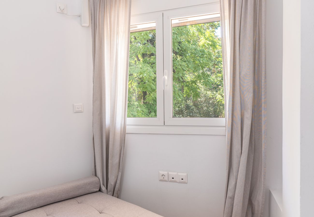 Apartment in Athens - Trendy 2 bedroom Apartment 5min to metro