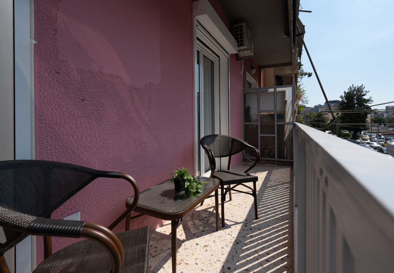 Apartment in Athens - Modern Athenian Apartment with Balcony near center