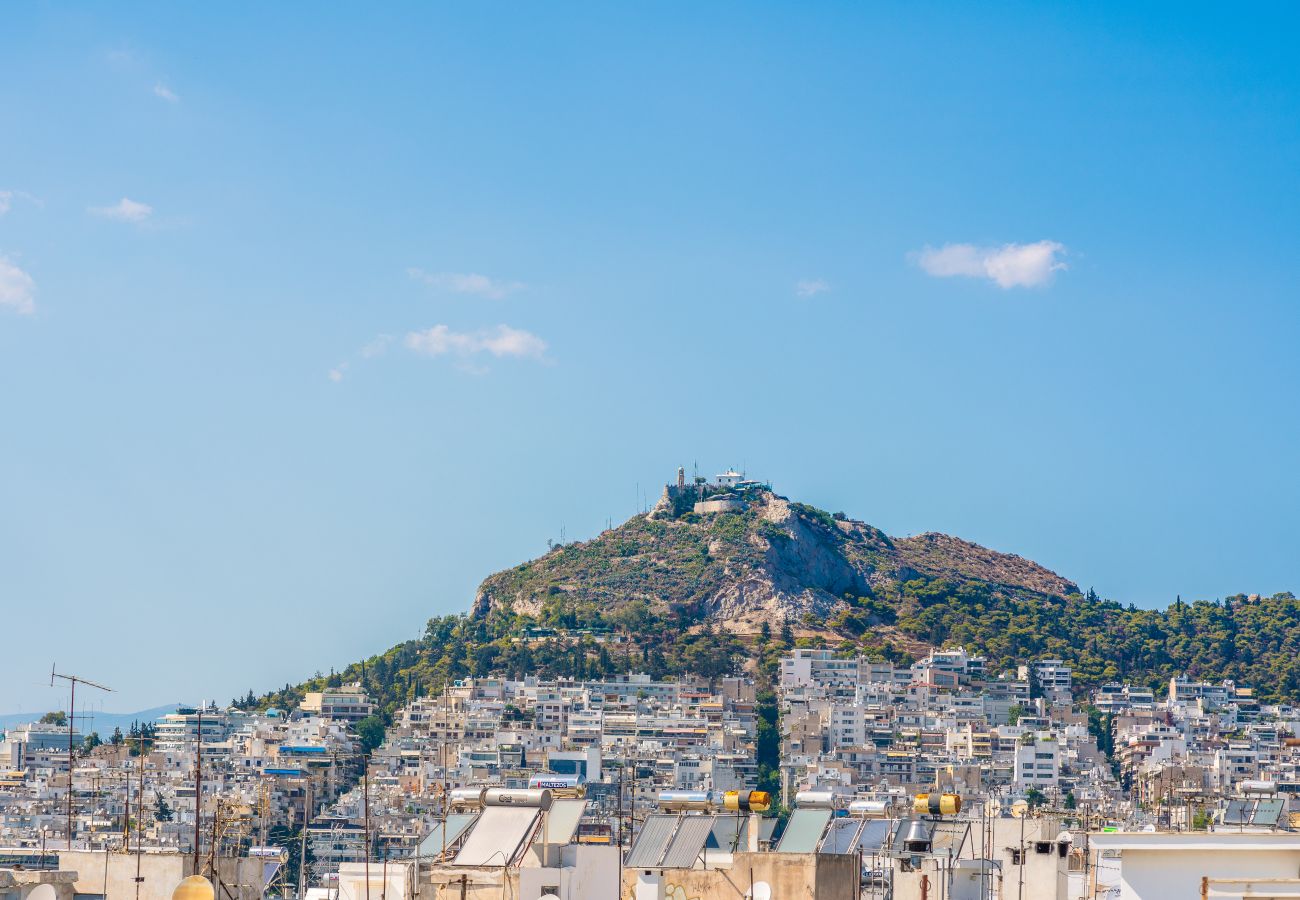 Apartment in Athens - Sunny Apartment with Lycabettus & Acropolis views