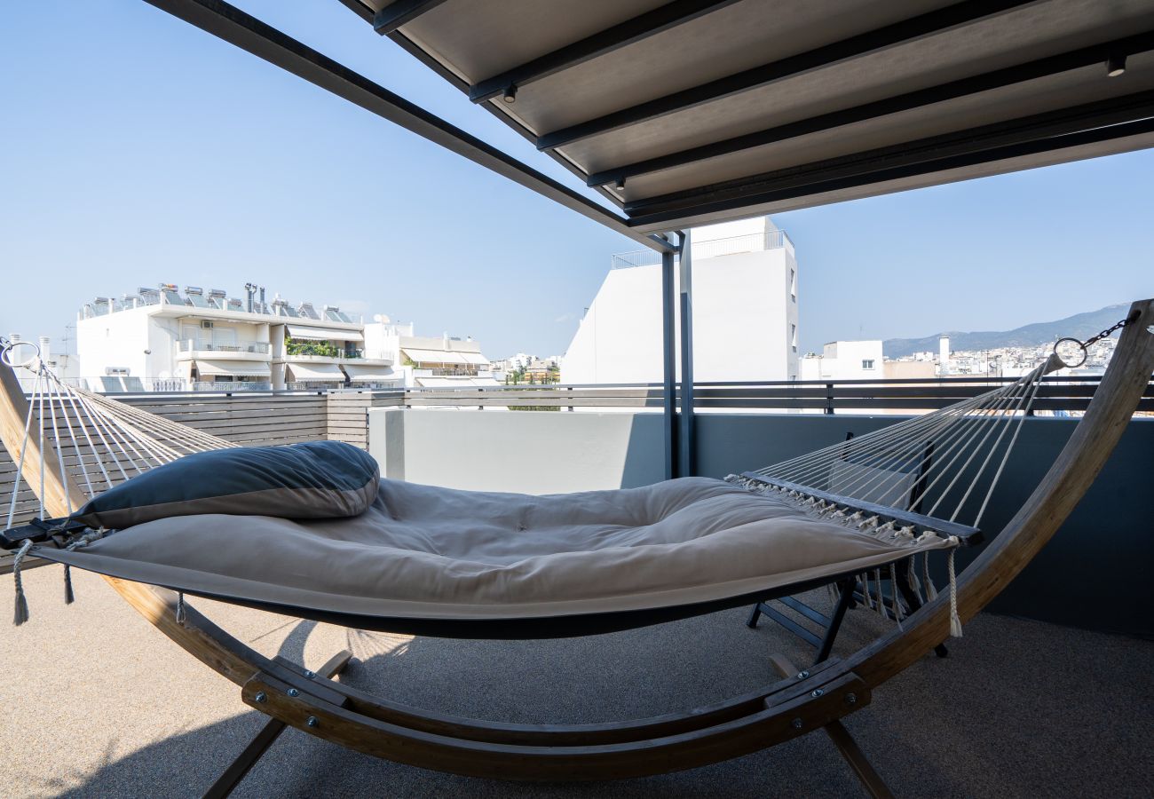 Apartment in Athens - Penthouse in Athens with Patio, Parking & Acropolis View