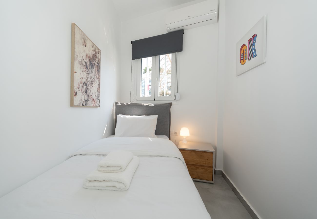 Apartment in Athens - Stylish Athens Apartment 10 min walk The Acropolis