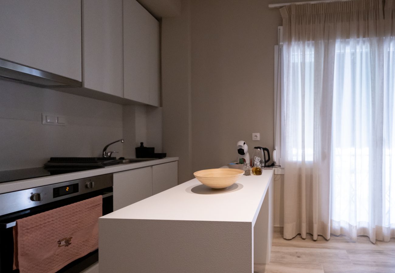 Apartment in Athens - Modern Apartment n Exarchia with Balcony & Gym