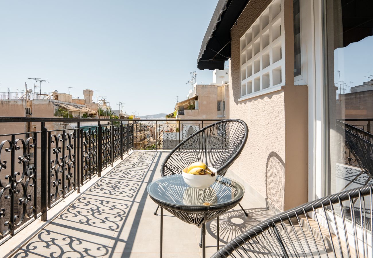 Apartment in Athens - Penthouse in Exarchia, Terrace, Gym & Restaurants