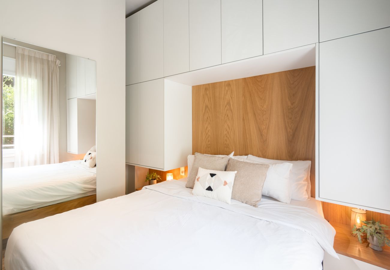 Apartment in Athens - Relaxing Studio in Exarchia with Gym & Laundry