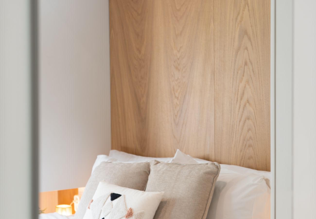 Apartment in Athens - Relaxing Studio in Exarchia with Gym & Laundry