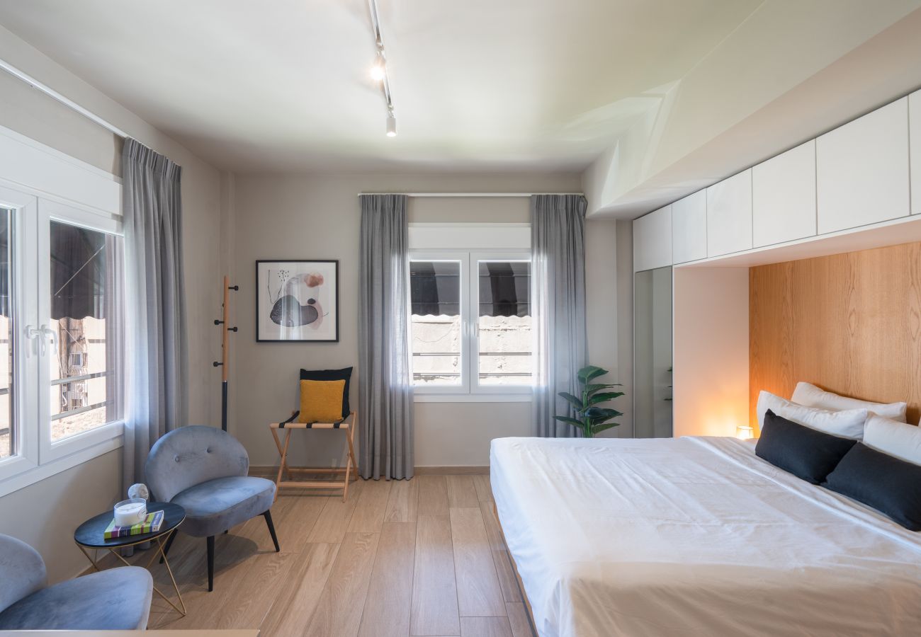 Studio in Athens - Lovely Studio in Exarchia, Laundry room, wifi