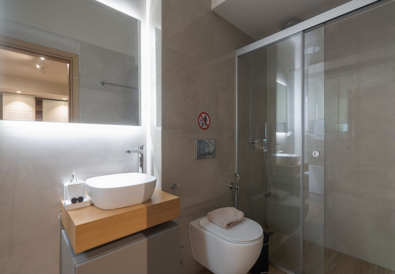 Studio in Athens - Studio with Cozy Balcony & Gym in Exarchia