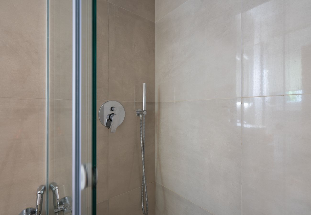 Studio in Athens - Studio with Cozy Balcony & Gym in Exarchia