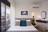 Apartment in Athens - *Kosmos Residence* Luxury Stay in Athens