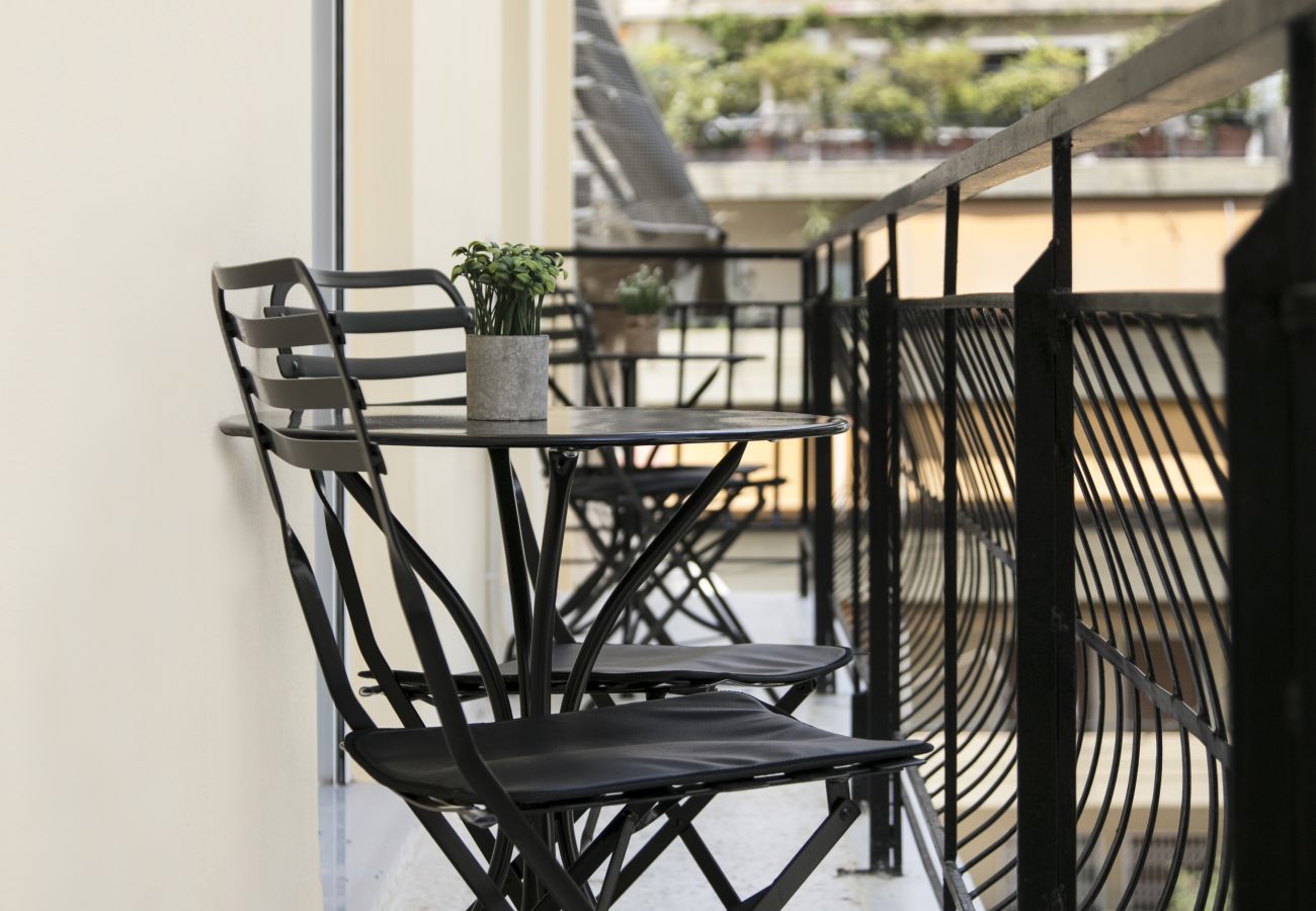 Apartment in Athens - Luxury & Premium Apartment with Balcony in Athens