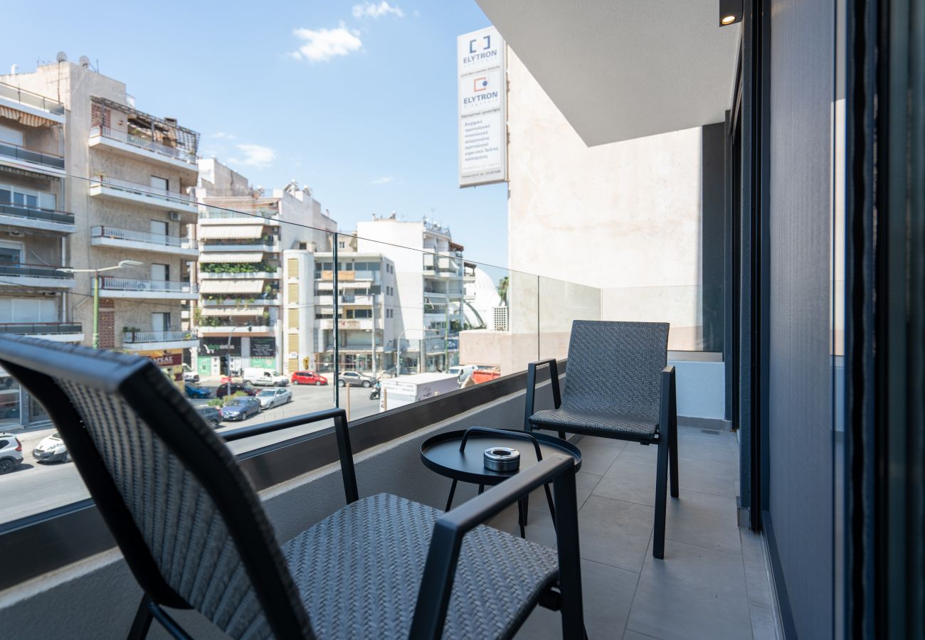 Apartment in Athens - *Kosmos Residence* Luxury Apartment with Balcony