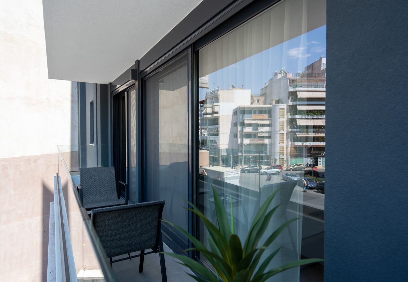 Apartment in Athens - *Kosmos Residence* Luxury Apartment with Balcony