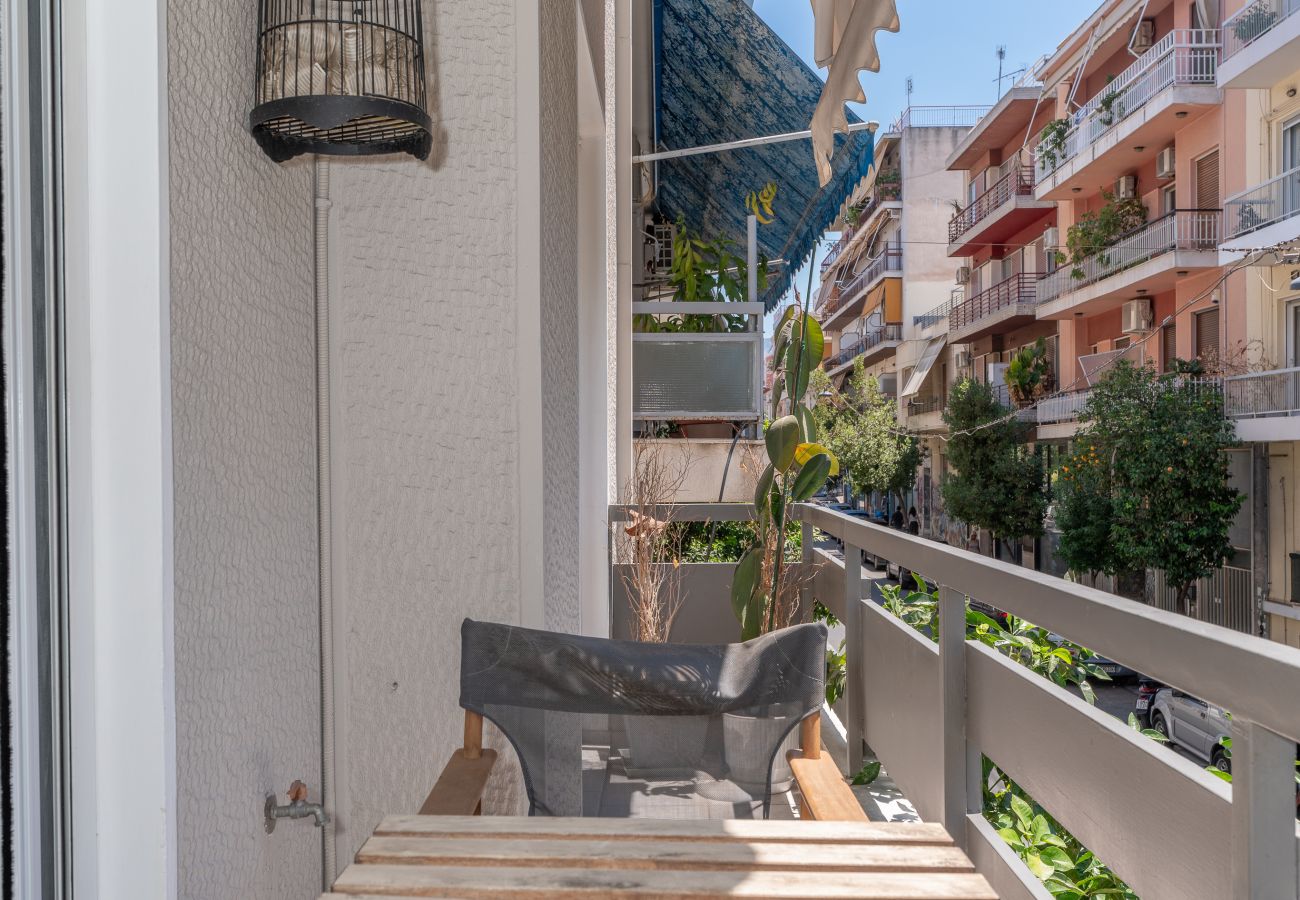 Apartment in Athens - Modern Apartment in Thiseio with Balcony