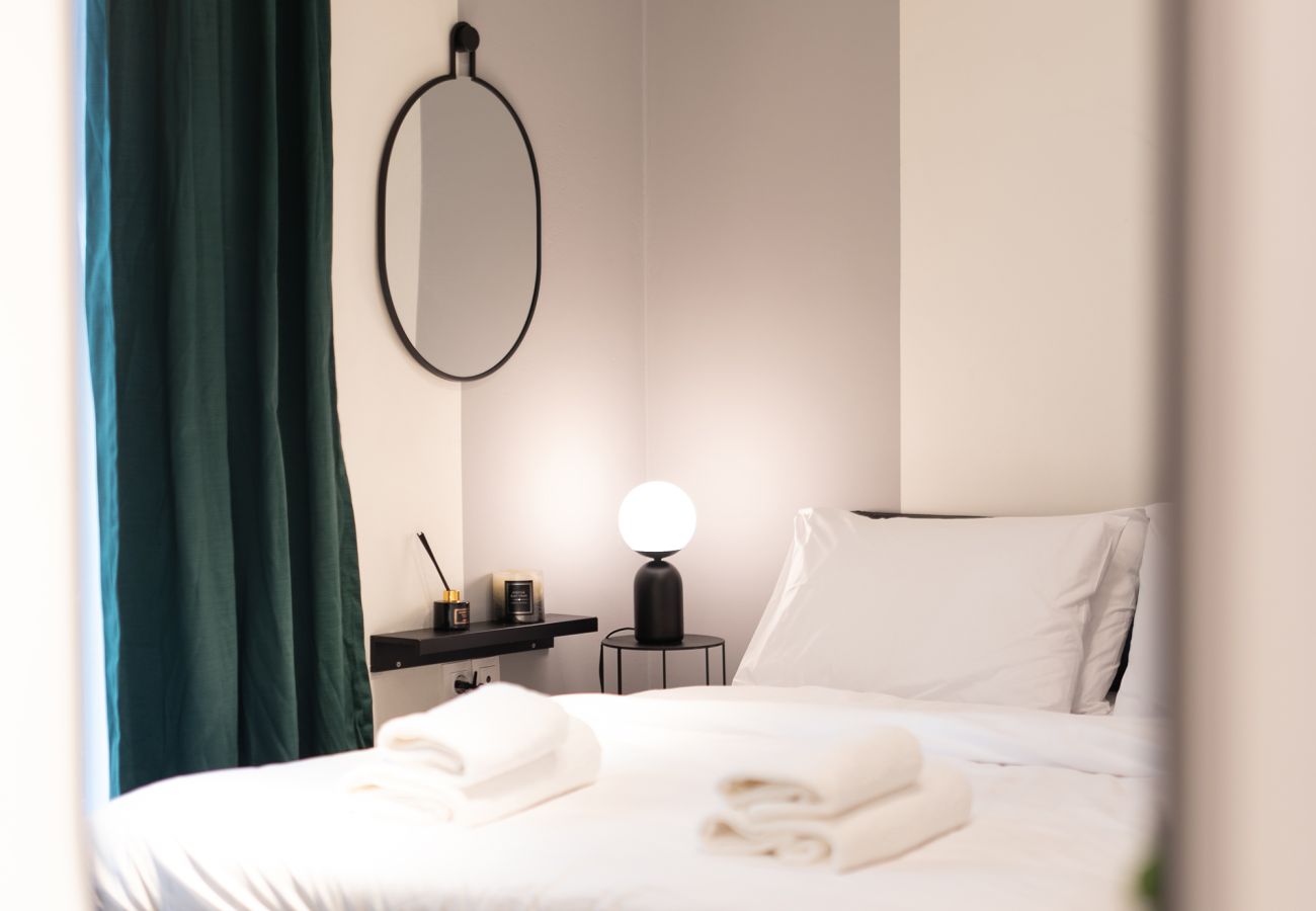 Studio in Athens - Modern Studio Near the National Gallery in Athens.