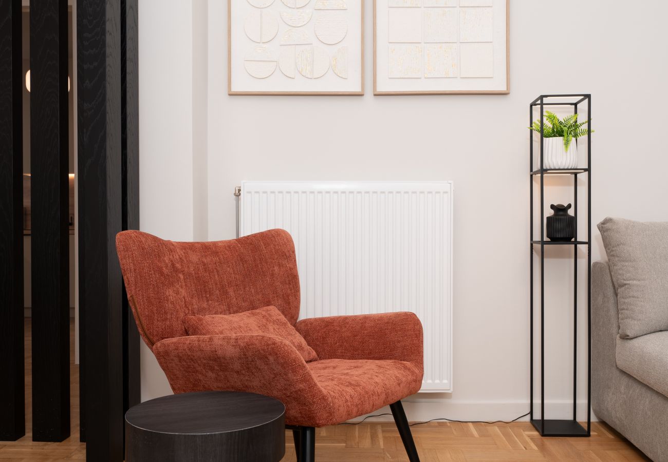 Apartment in Athens - Spacious & Stylish Athens Apartment, 5min to Metro