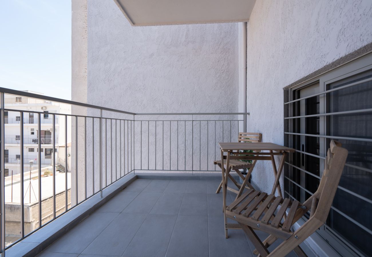 Apartment in Athens - Urban City Penthouse with Large Terrace