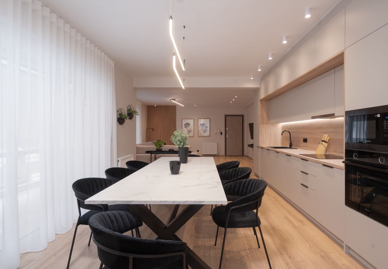 Apartment in Chalandri - Upscale Apartment in Chalandri with Large Terrace
