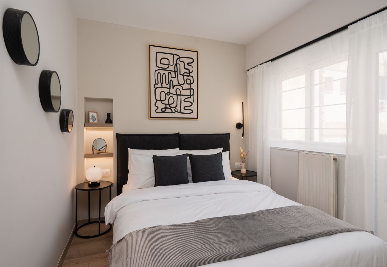 Apartment in Athens - Modern Apartment in Athens with Balcony