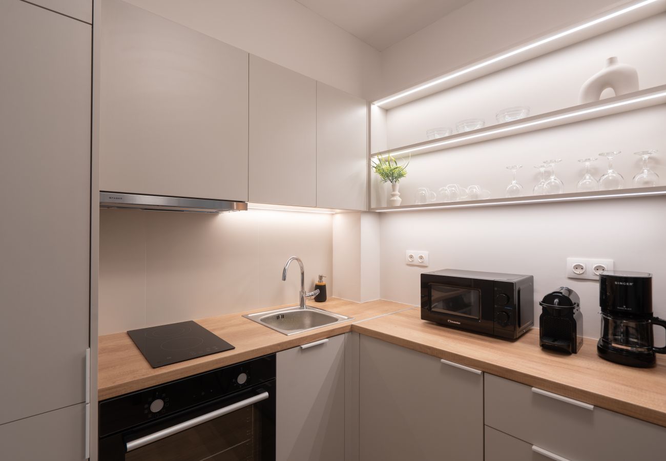Apartment in Athens - Modern Apartment in Athens with Balcony