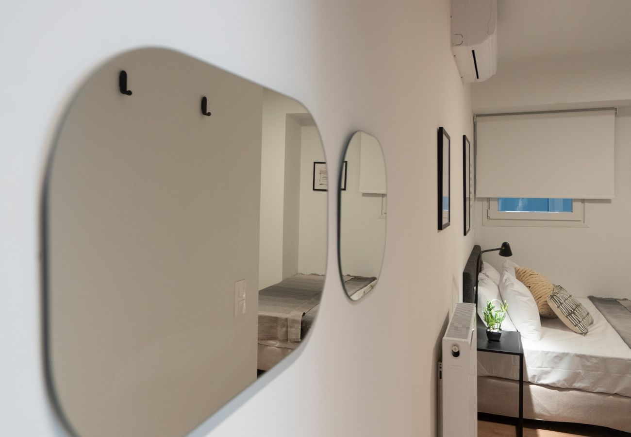Studio in Athens - Silk Athens | Mini suite with Gym, Laundry & Pool