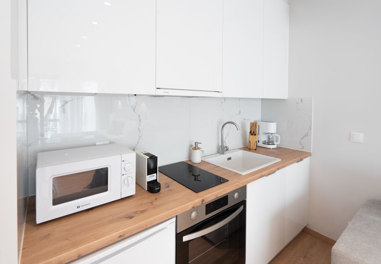 Studio in Athens - Silk Athens | City Suite with Balcony, Gym & Pool